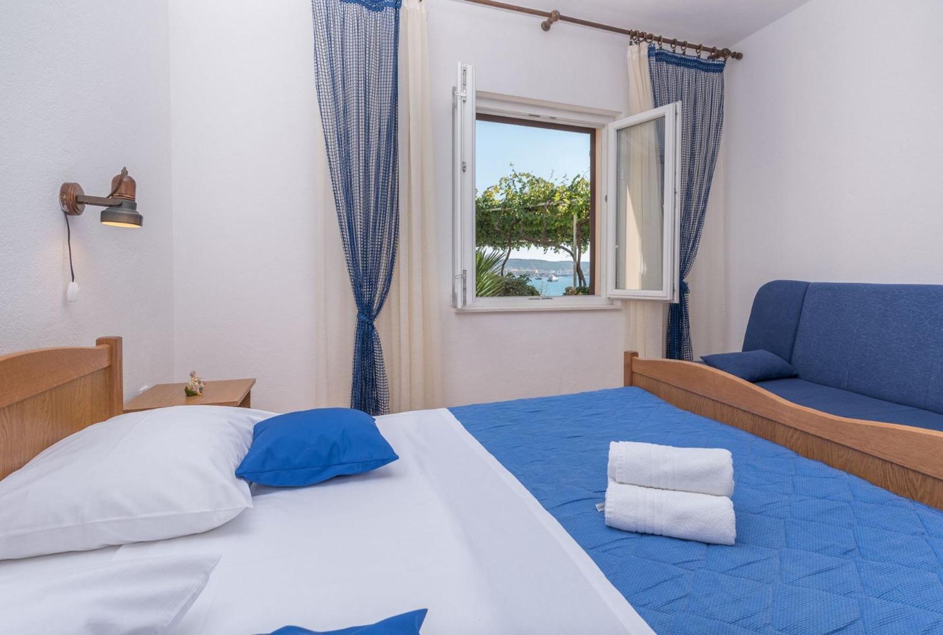 Apartments Vin Trogir Exterior foto